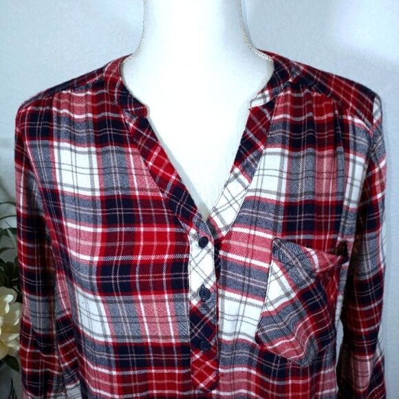 FOREVER 21 HI-LO FLANNEL BLOUSE SZ. S EUC - Picture 2 of 4